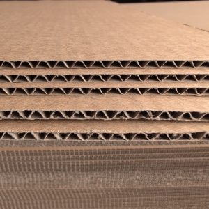 4mm kartonas C vienpusis kraft